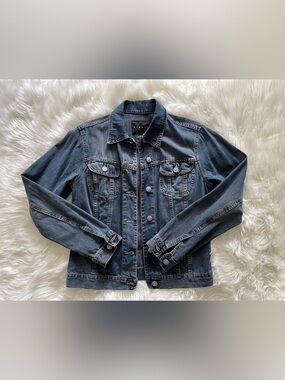 SISLEY EUC Woman’s Jean Jacket in Size S
